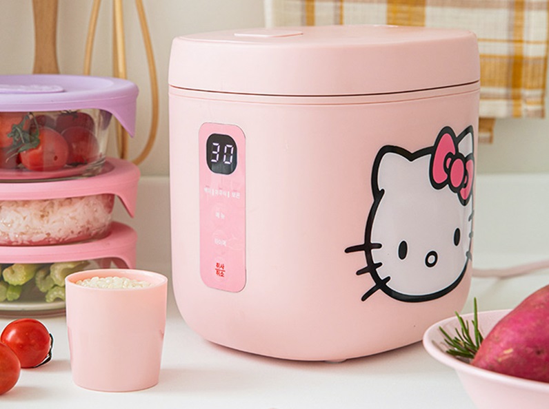 a pink hello kitty rice cooker