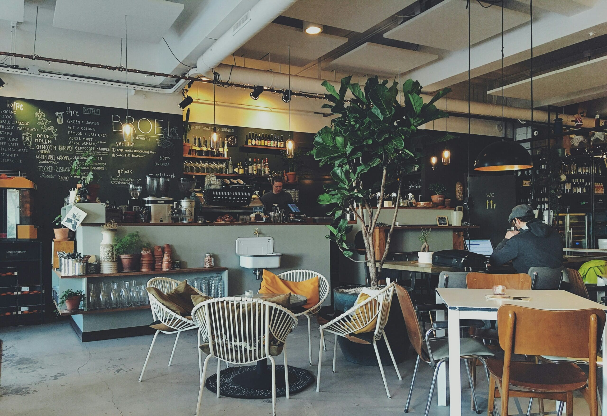 desain interior coffee shop
