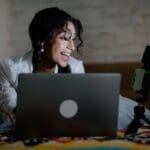 konten kreator bisnis yang punya skill freelancer terbaik